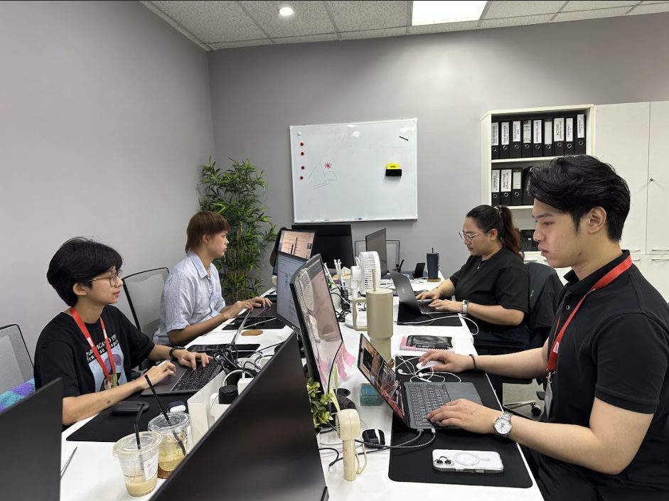 Analytics dashboard showing organic search growth